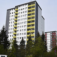 Fassadenanstrich, WDVS und Bodenbeschichtungen an Hochhäusern in Nürnberg